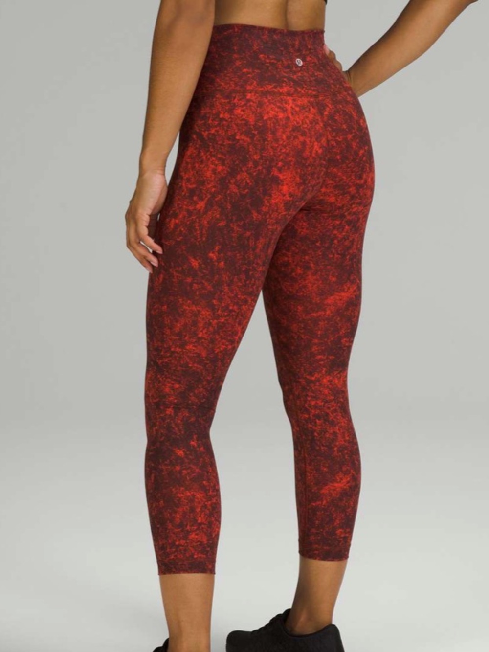 Lululemon red patterned leggings 4